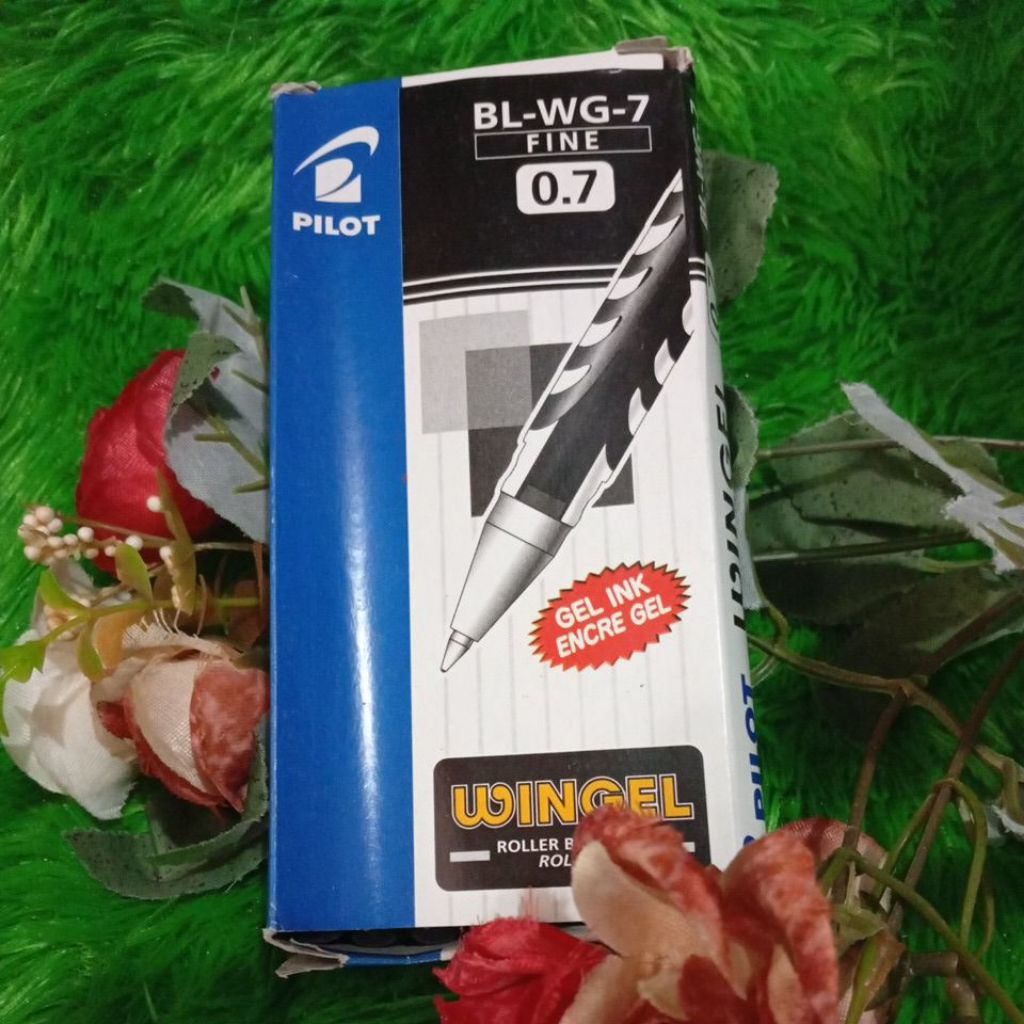 

Balpoint pilot wingel 0.7 hitam lusinan murah
