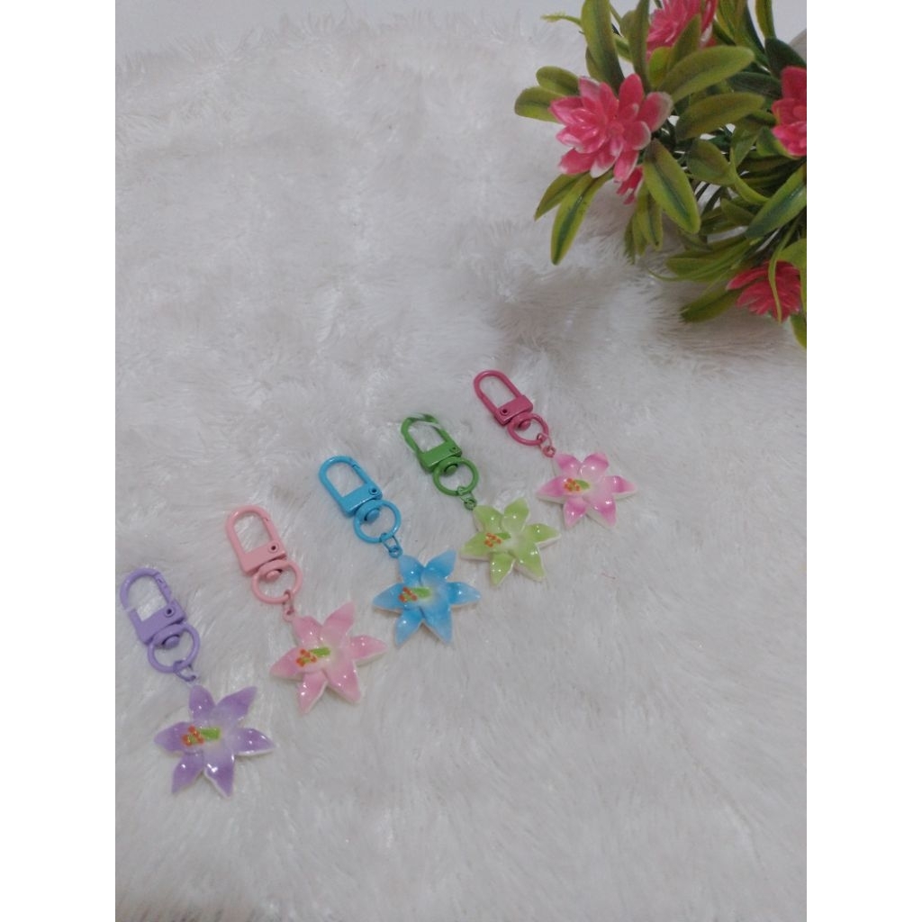 Gantungan tas  / gantungan kunci resin bunga-2