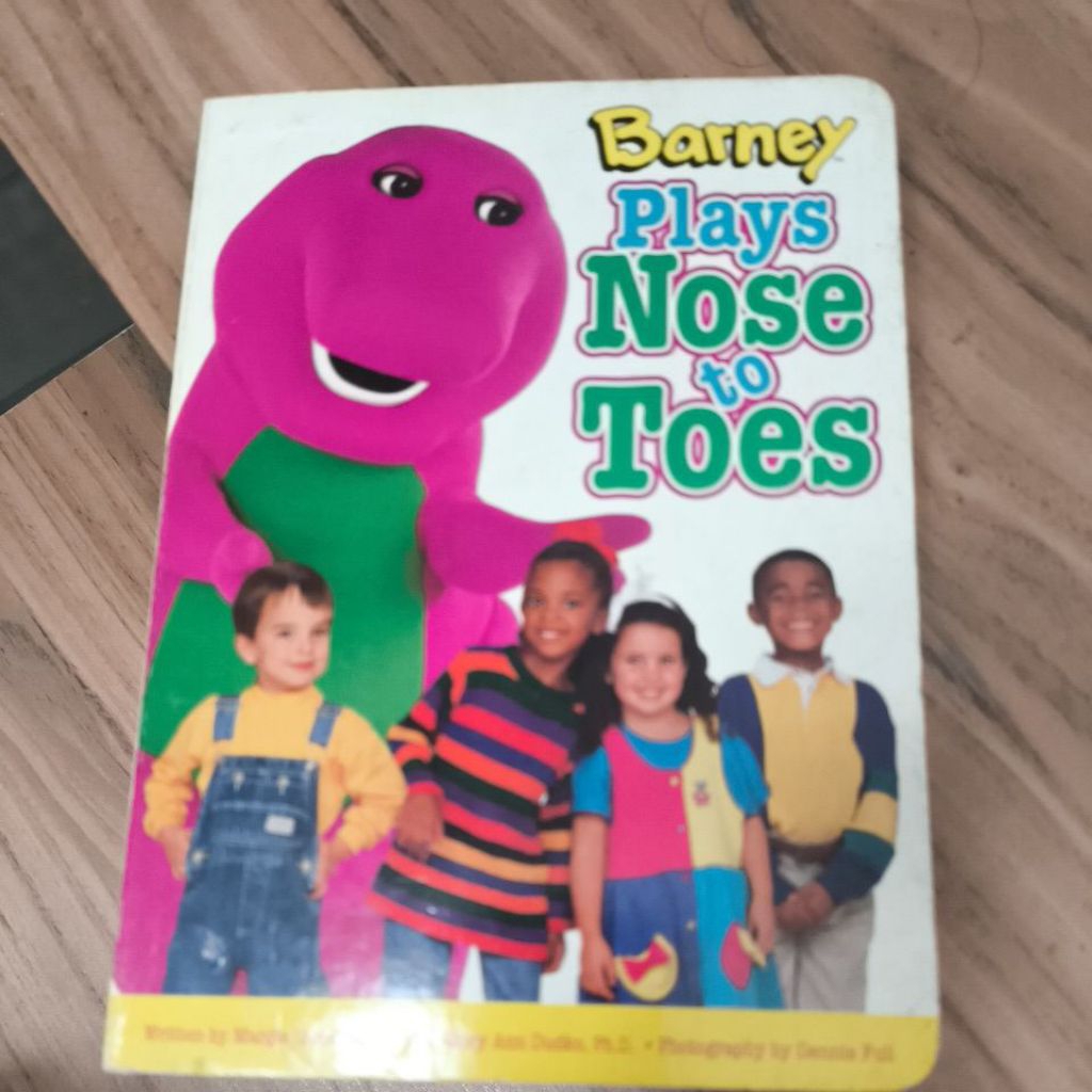 buku cerita anak second Barney