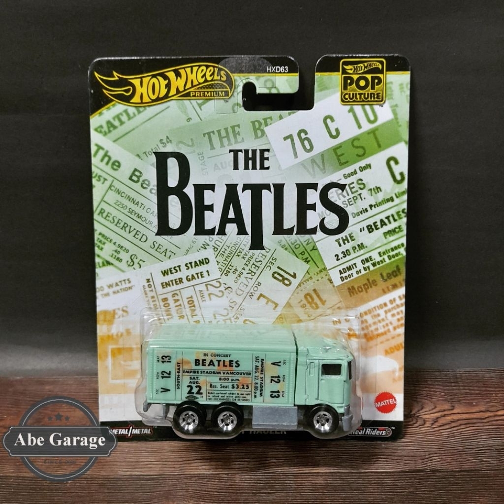 Hot Wheels The Beatles Hiway Hauler (green)