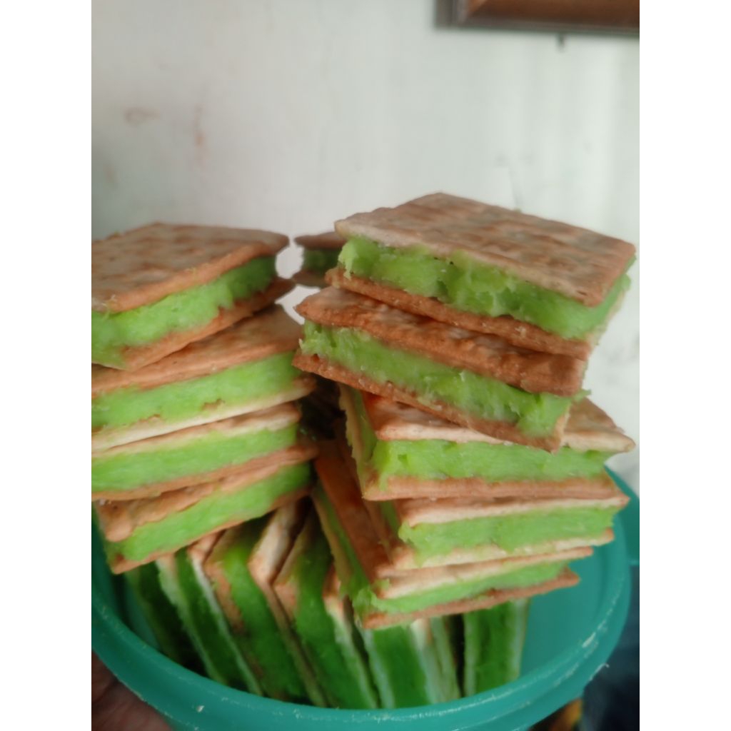 

gabin jadul pandan isi 10pcs