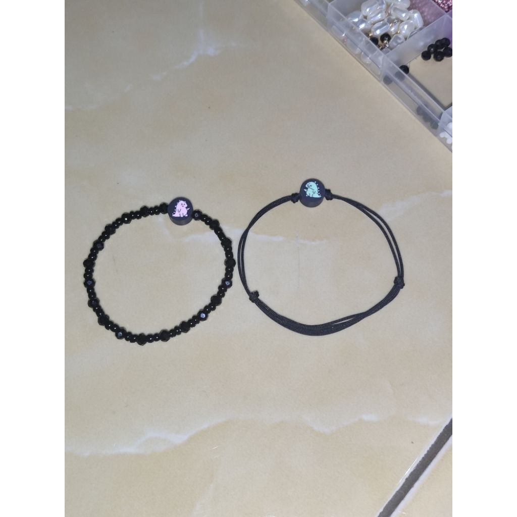 GELANG COUPLE/COUPLE BRACELET/GELANG DINO/GELANG TALI