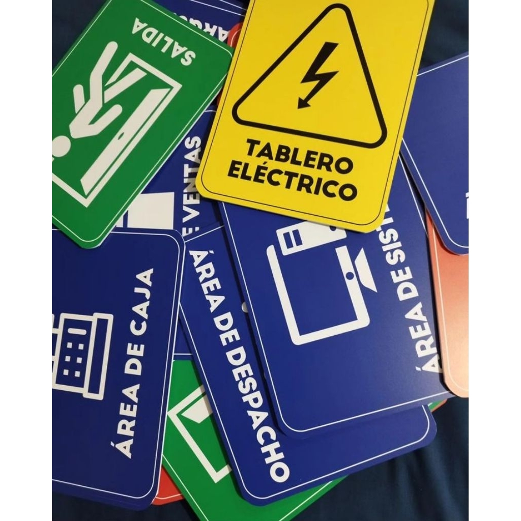 Huruf timbul custom logo akrilik