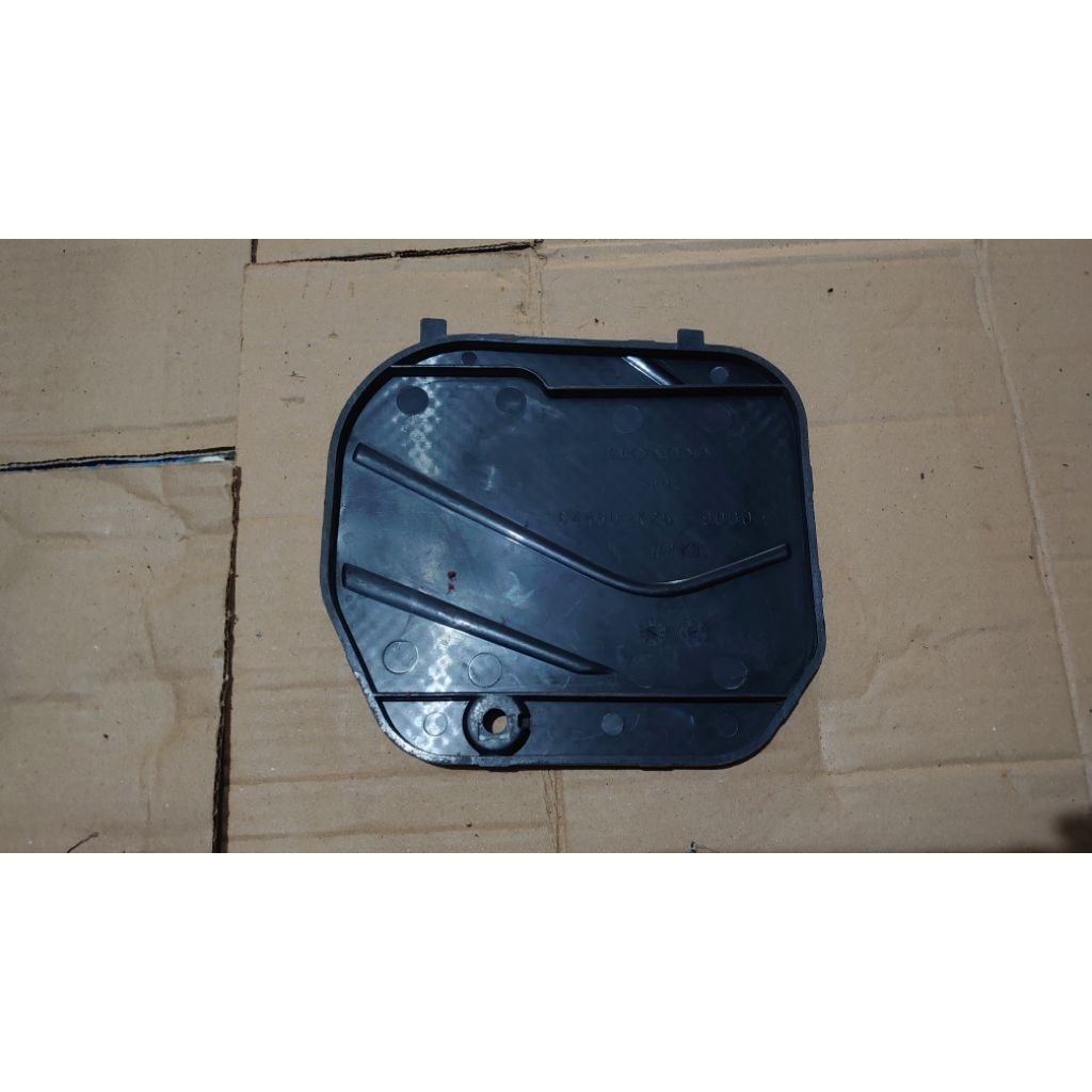 cover tutup aki cover tutup aki beat fi 2013/2014/2015 original copotan motor