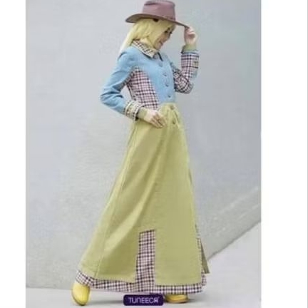 tuneeca HR preloved size xs