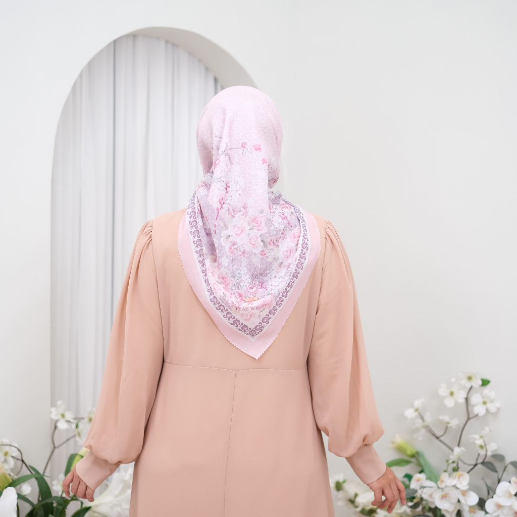 NEW SCARF  TYASWINNY - FLAMINGO