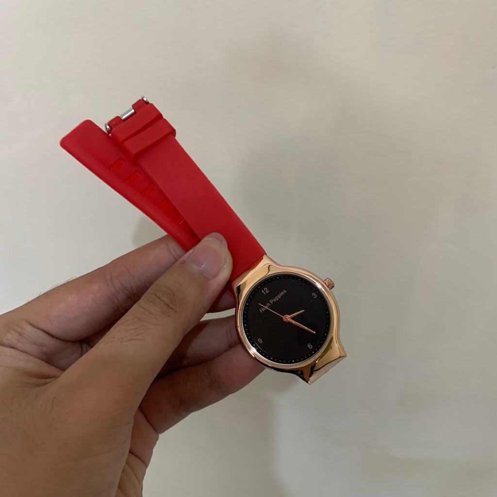 PRELOVED JAM TANGAN HUSH PUPPIES