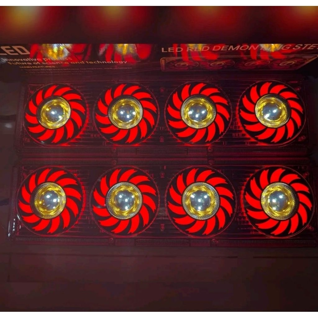 Stoplamp belakang Truck sepasang Berputar 4 led. 12/24 Volt