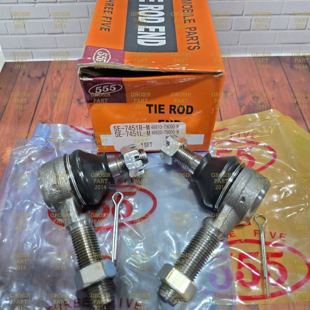 TIE ROD END CARRY FUTURA ST100 555 JAPAN ORIGINAL