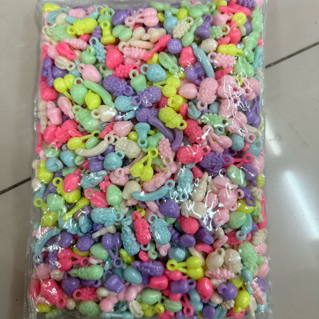 1 Pon Manik Manik Pastel Buah Gantung