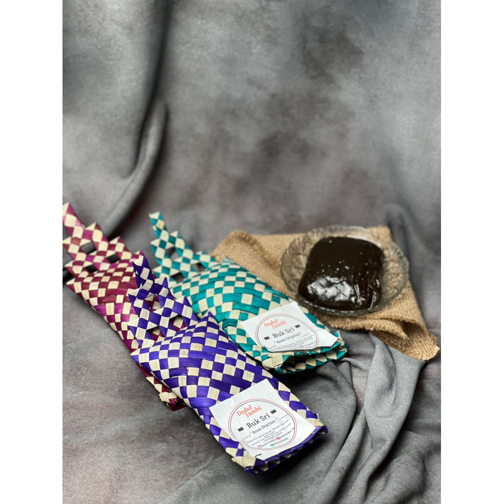 

DODOL ASLI JAMBI TERMURAH/GELAMAI ASLI JAMBI MERANGIN ANYAMAN KECIL 150g