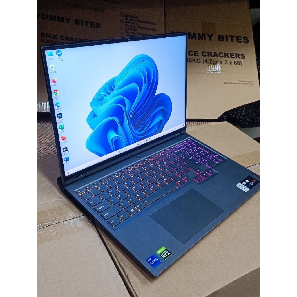 LIKE NEW laptop gaming lenovo legion 5 pro intel core i7 12700H ram 16gb ssd 1tb VGA RTX  3050 Ti  w