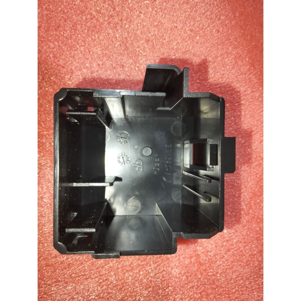 Tutup Compresor Kulkas Sharp Original