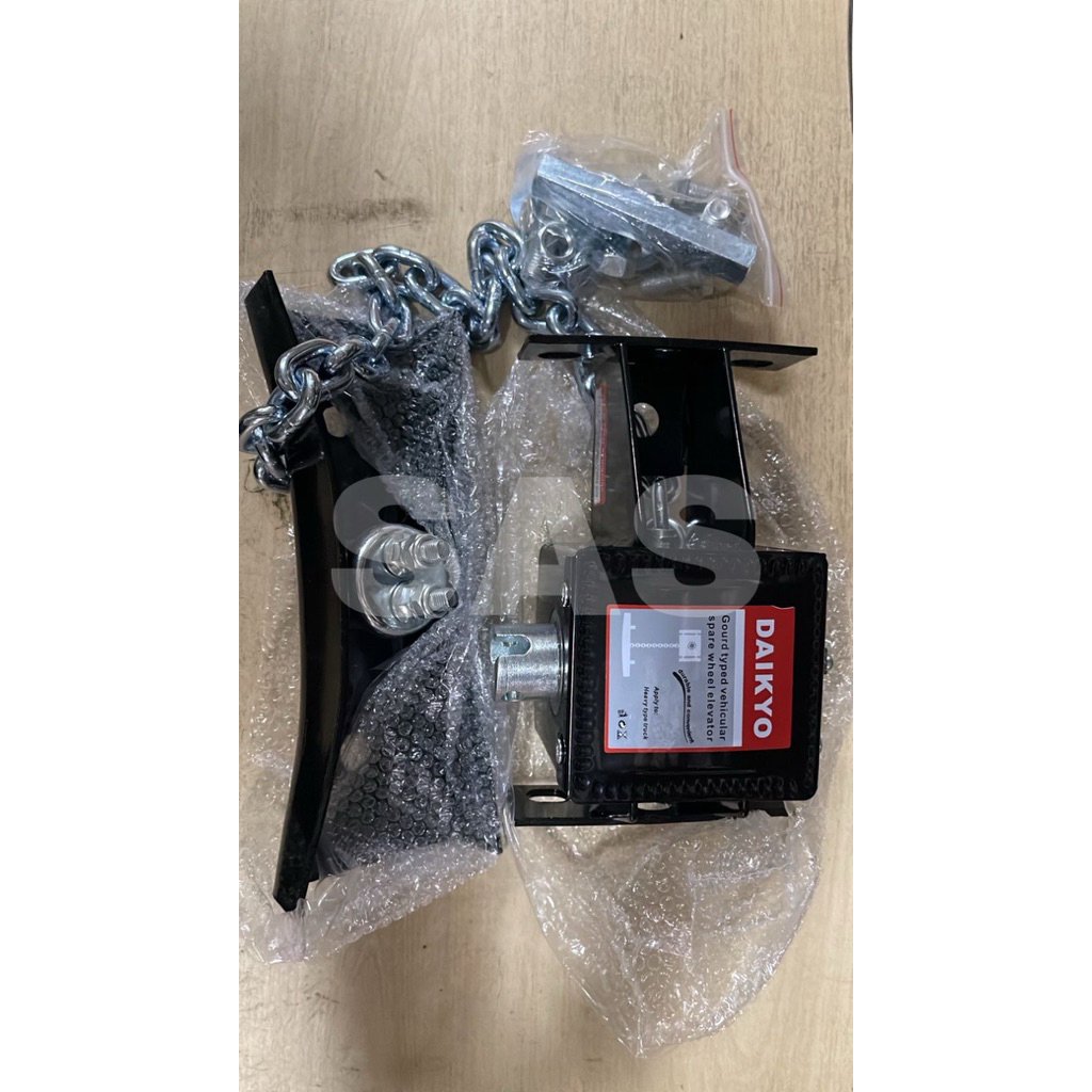 GANTUNGAN BAN SEREP TRUK FUSO / HINO LOHAN TI TIRE CARRIER DAIKYO