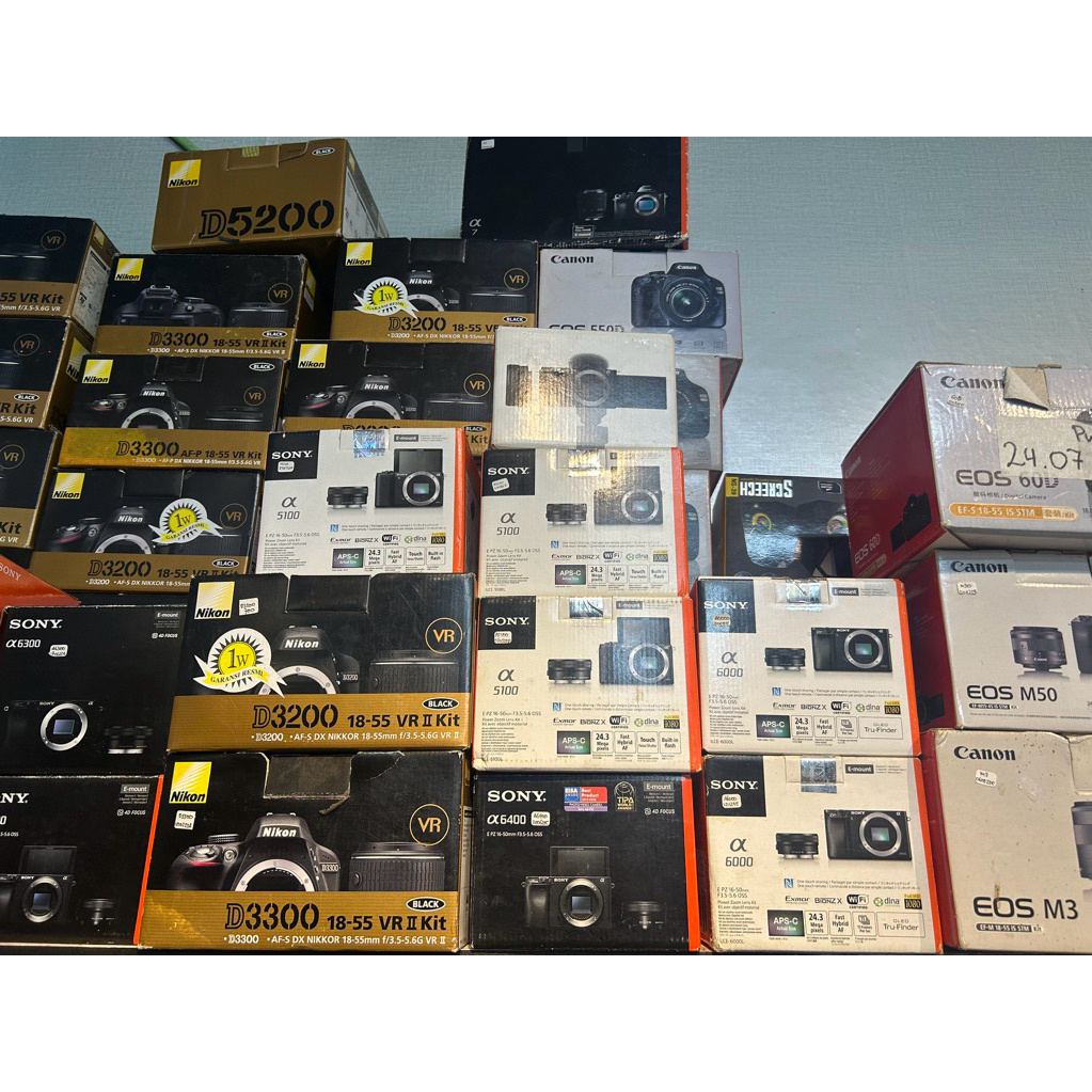 Kardus kamera canon sony fuji nikon second xa10 xa20 a6000 xt20 a5000 600d 700d 80d j5 d3200 d3300 d