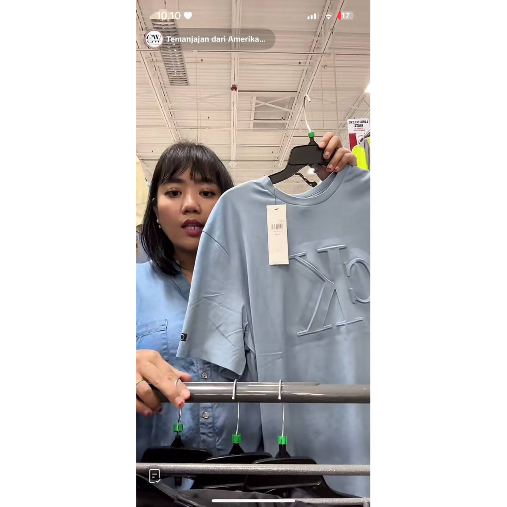 Kaos CK dan wristlet TH