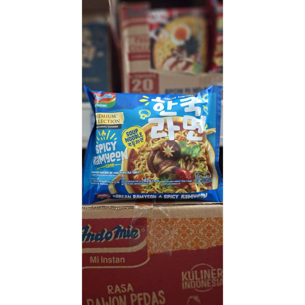 

mie goreng INDOMIE PREMIUM ramen jamur pedas