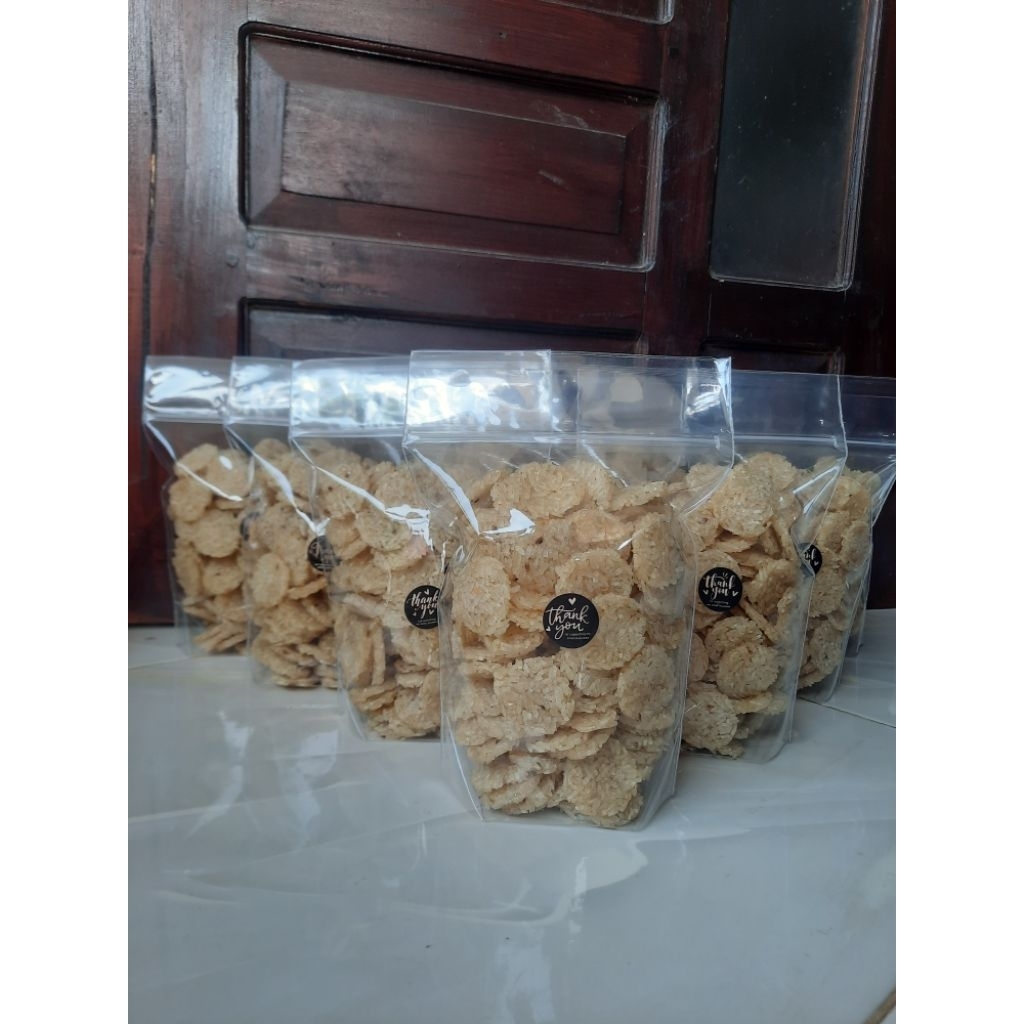 

RENGGINANG LORJUK MENTAH 1KG FREE BUBBLE WRAPE