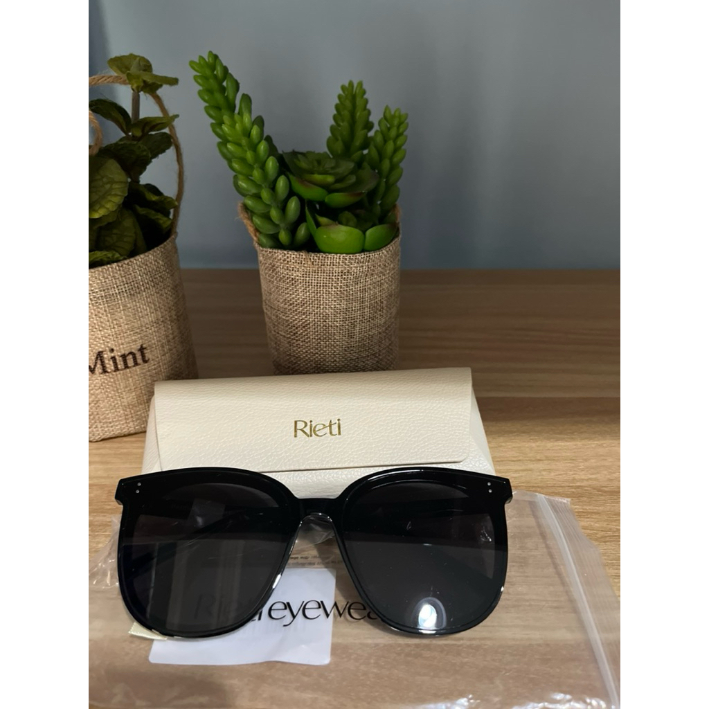 kacamata RIETI ALI