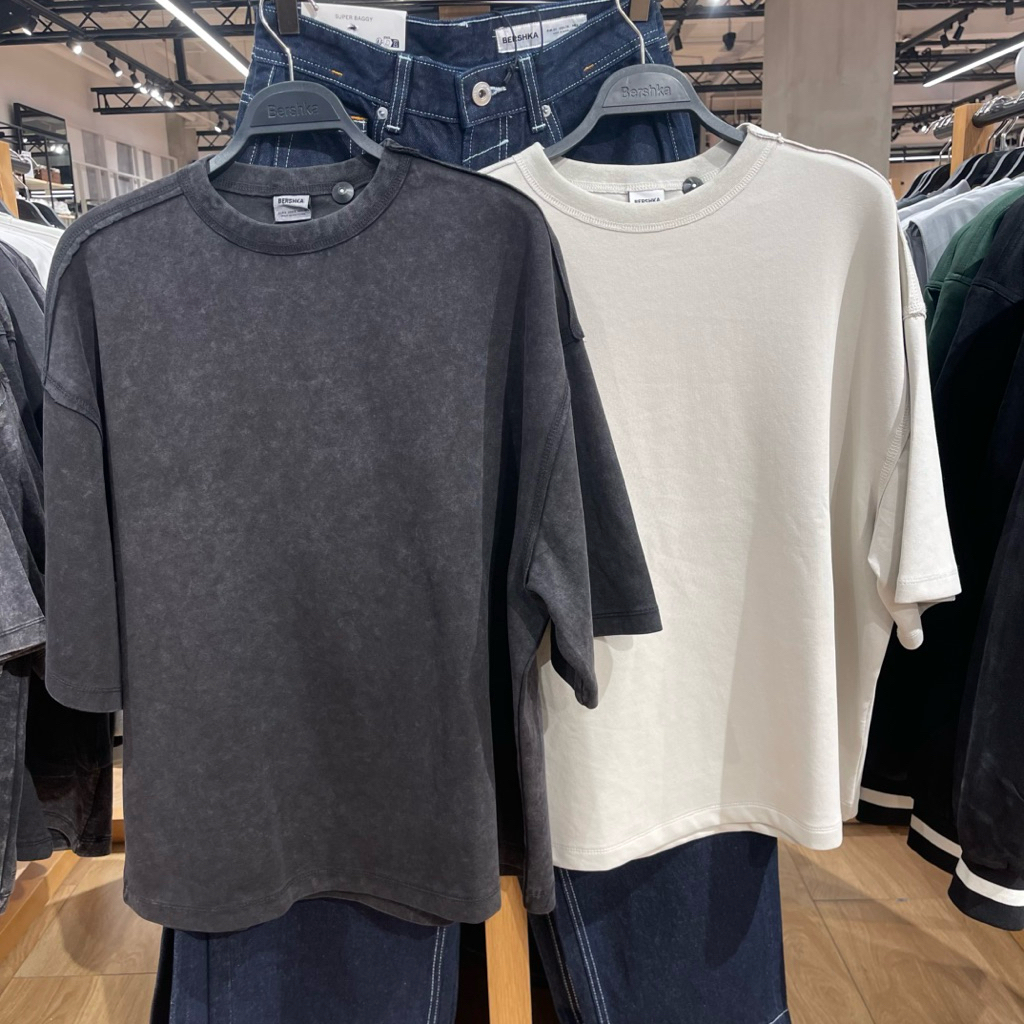 Sweatshirt T-shirt Oversize BERSHKA MEN Jastip (jasa titip)