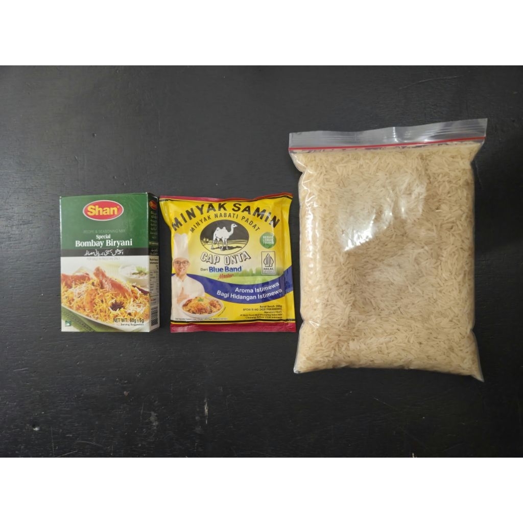 

Paket Basmati + Bumbu Shan + Minyak Samin