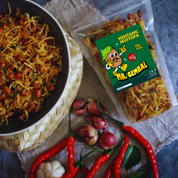 

Mr. Gembal 250 gr - Kering Kentang Mustofa Pedas Daun Jeruk Spesial Ikan Teri