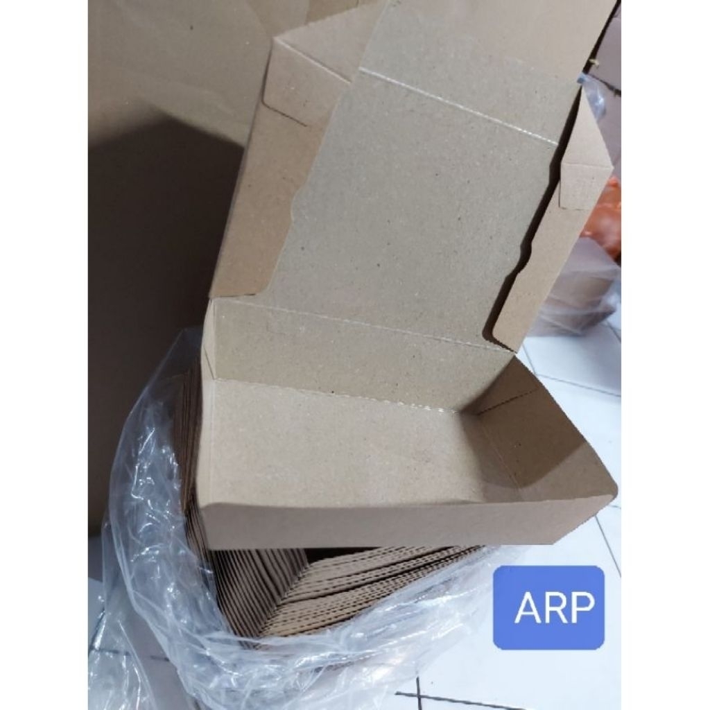 

Lunch Box Coklat L Tanpa Rakit/Dus Coklat Polos L(besar) utk makanan/Dus bungkus-packing makanan