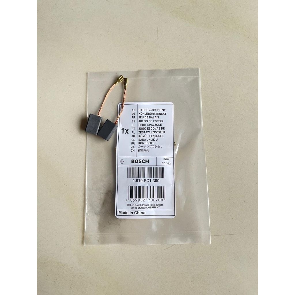Bosch GWS 700 Carbon Brush