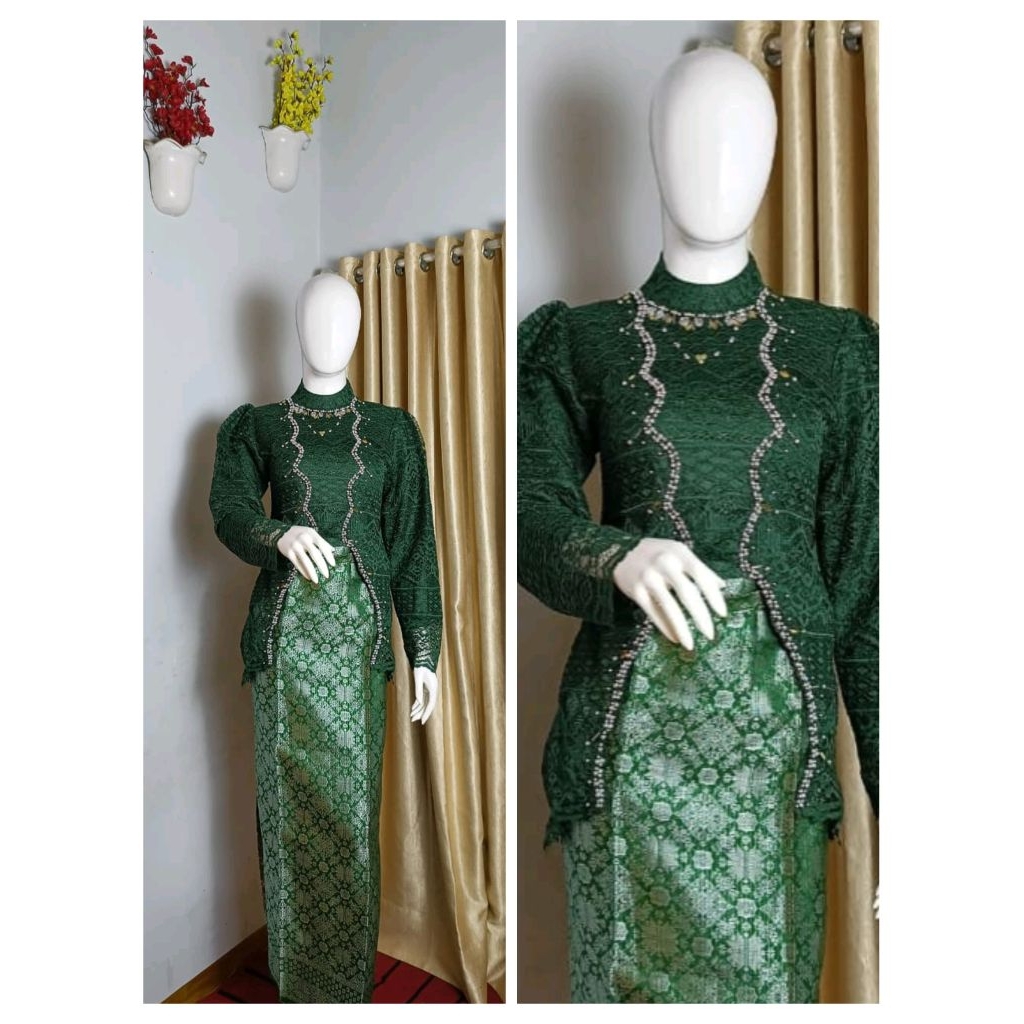 kebaya Mahesa satu set dengan rok songket span