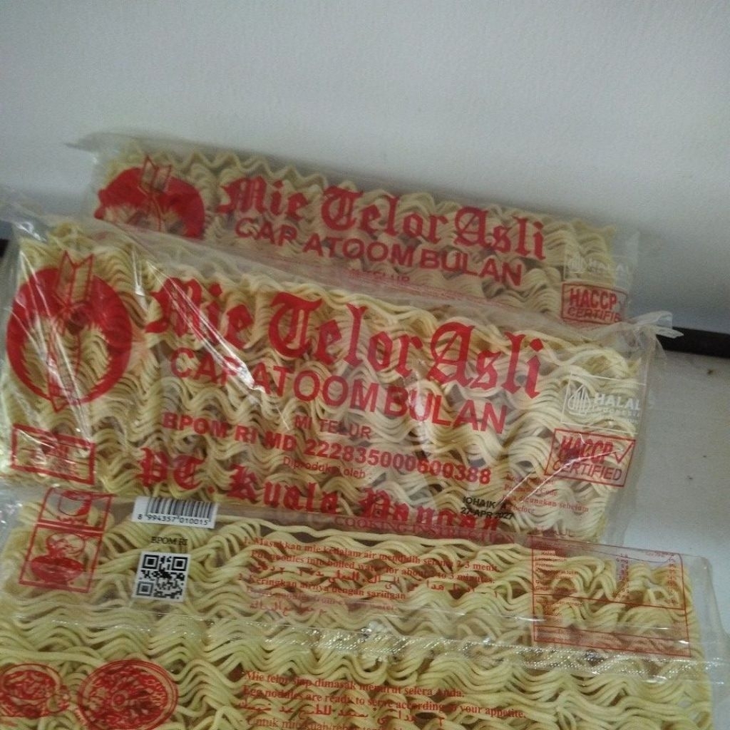 

mie telur / mie telor cap atom bulan