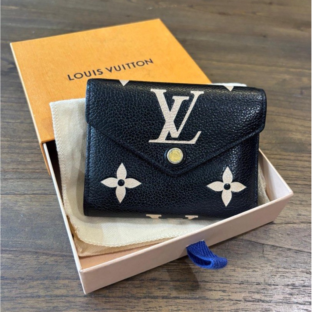 monogram wallet LV preloved / preloved lv