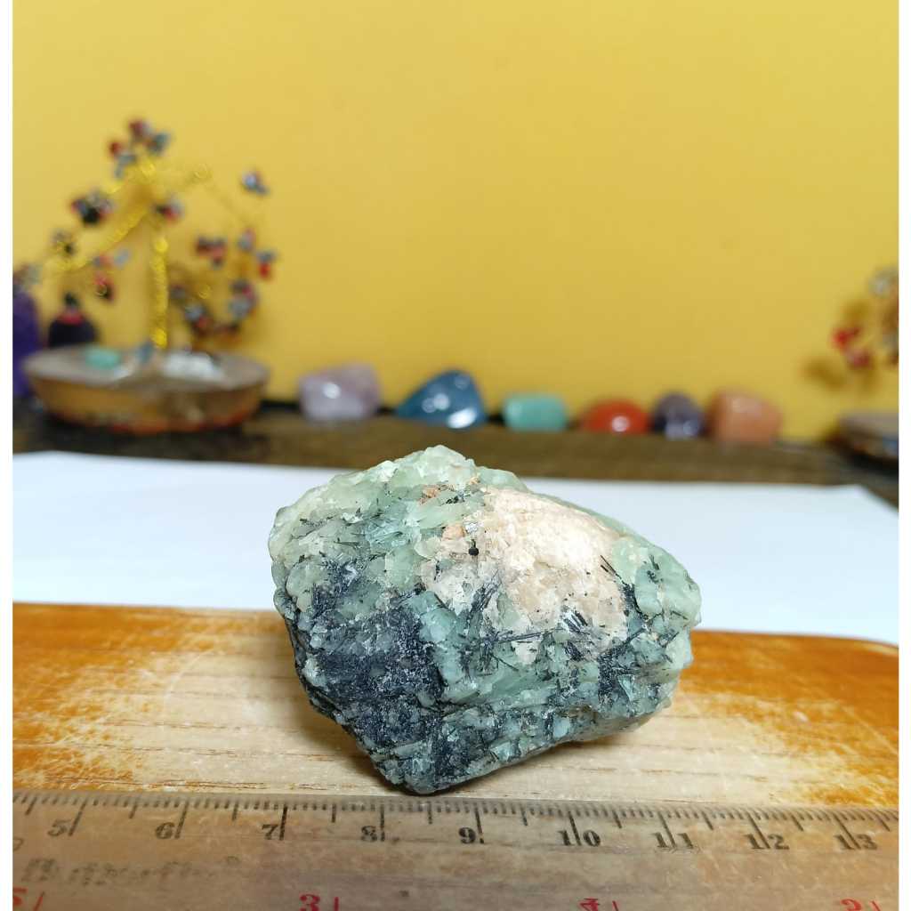 Batu Natural Emerald Rough (3)