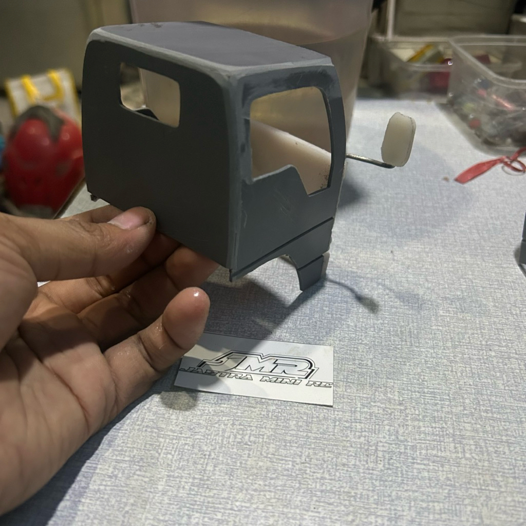 kabin miniatur truk plastik elf