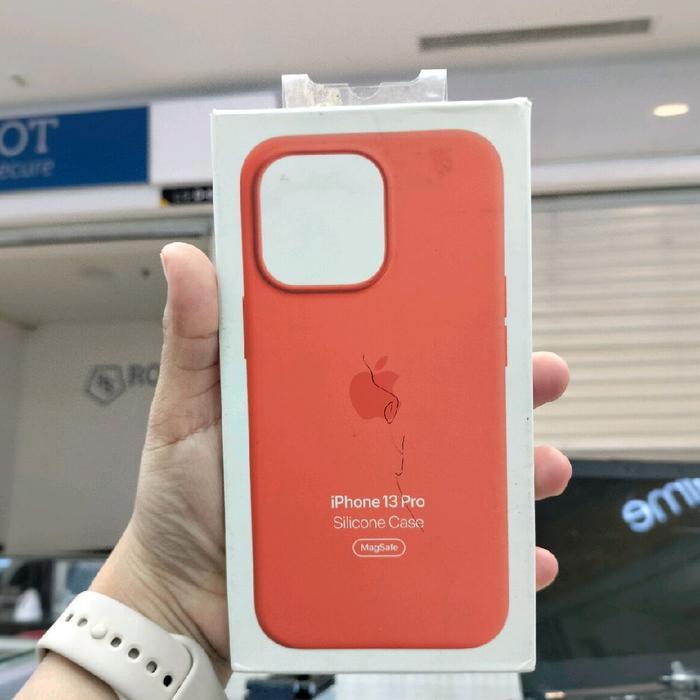 IPHONE 13 PRO CASE MAGSAFE ORIGINAL 100% Silicone