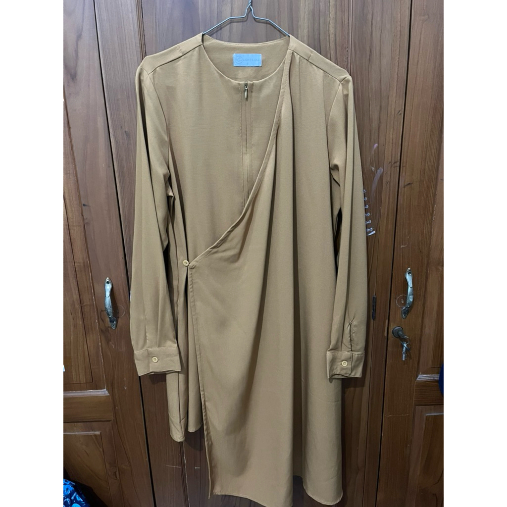 preloved tunik by lights clo