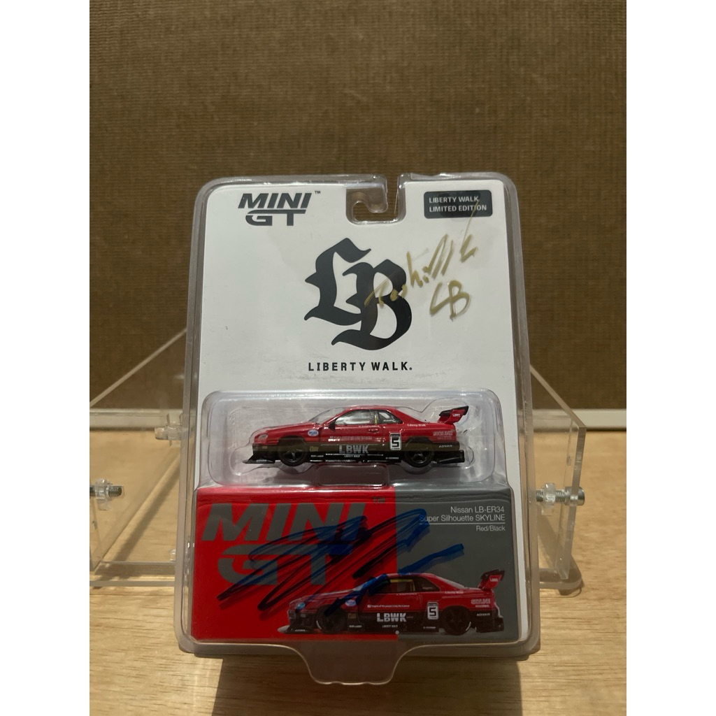 MINIGT ER34 RED LIMITED EDITION LBWK