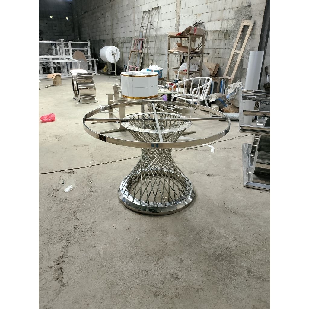 Meja makan modern stainless model bulat jari-jari/Kaki meja makan bulat stainless modern minimalis