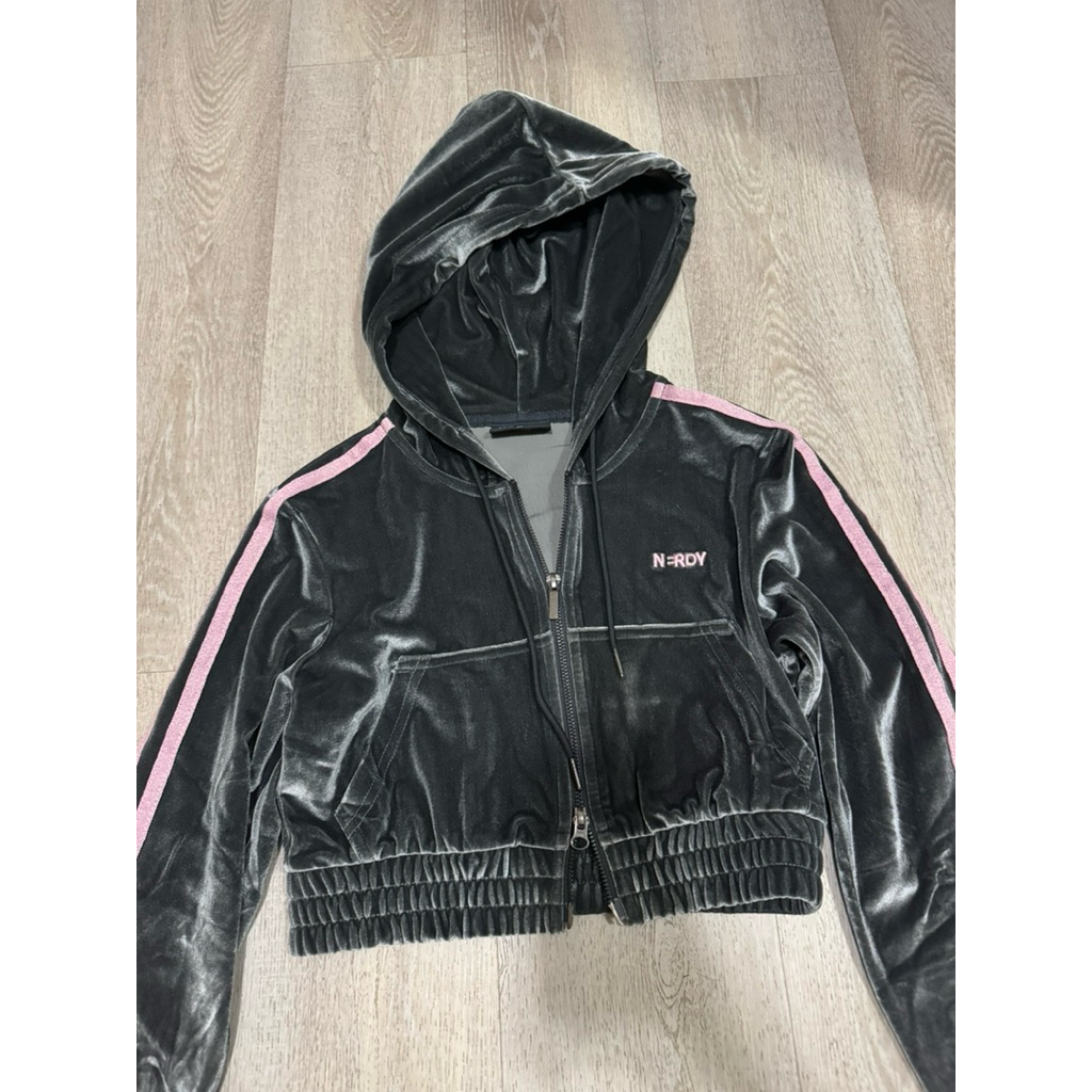 Nerdy velvet cropped hoodie track top jacket charcoal korea