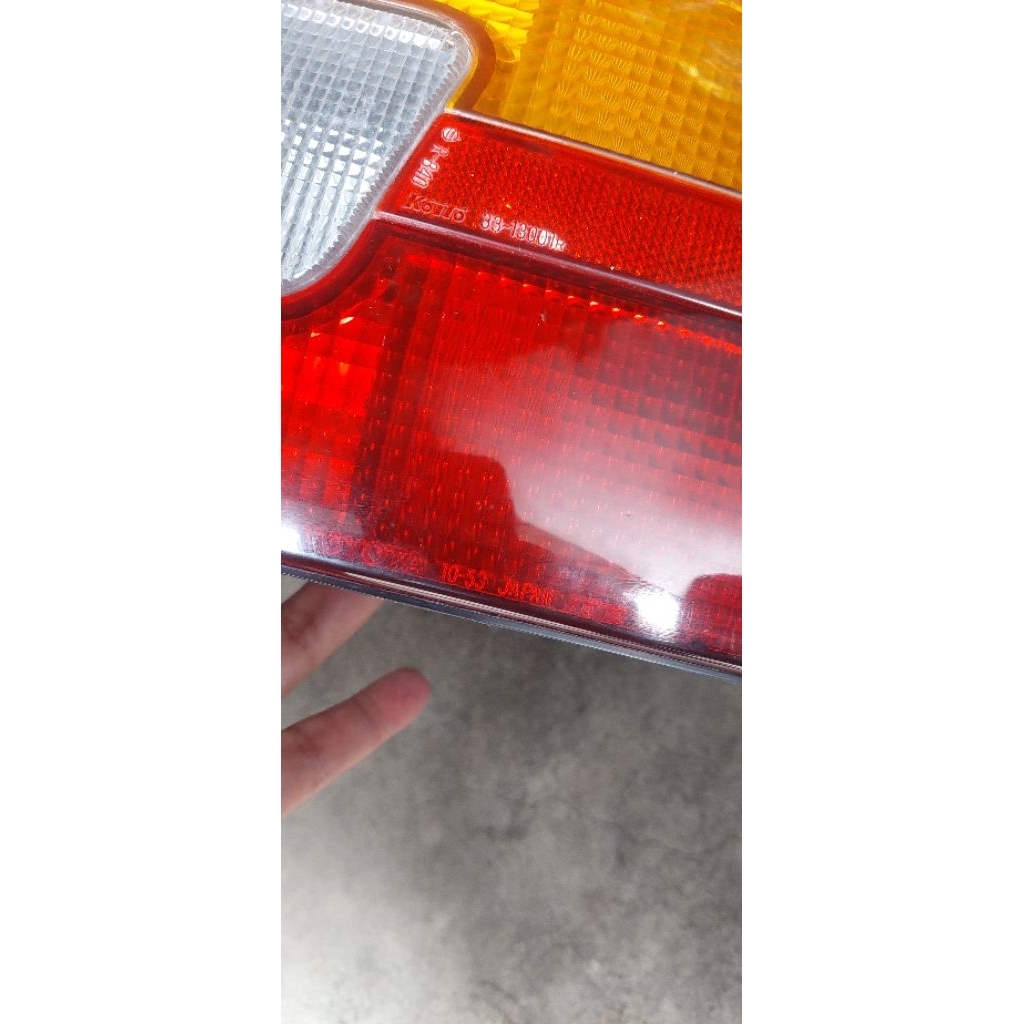 Stoplamp Lampu Stop Lampu Belakang Assy Starlet Kapsul 90 91 LH RH Original Koito Japan
