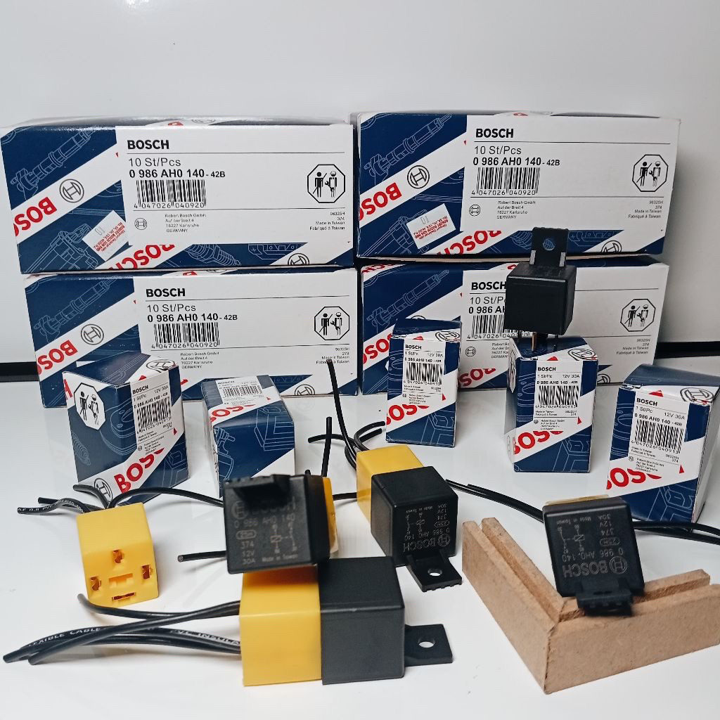 SOKET RELAY KAKI 4 & RELAY BOSCH 12V 30A KAKI 4 ASLI