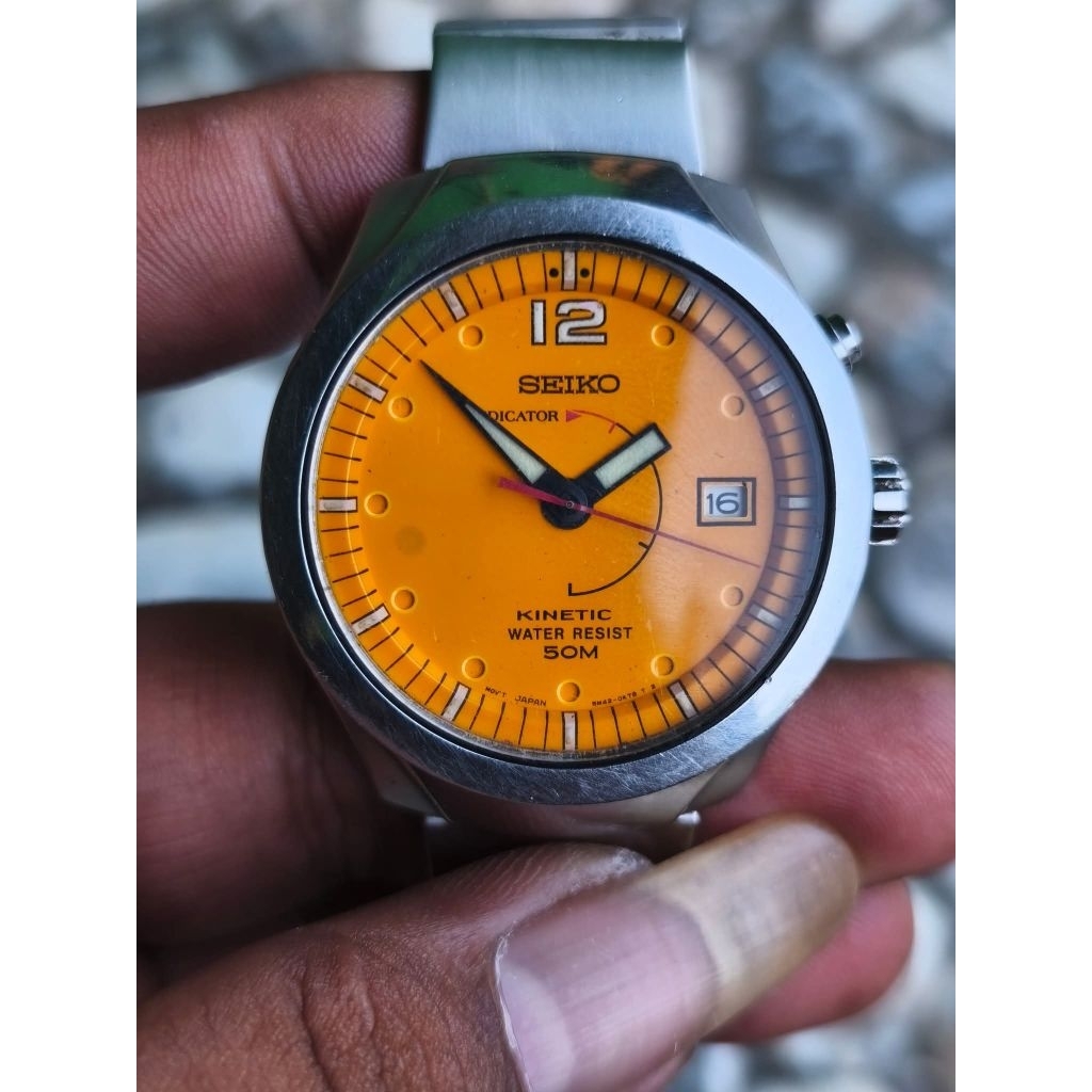 Jam tangan merk Seiko kinetik original