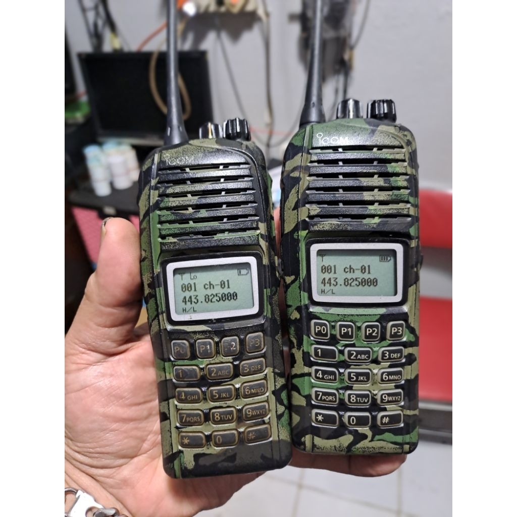 HT ICOM IC-F4167DT IDAS DIGITAL ICOM F4167 UHF 400 MHZ