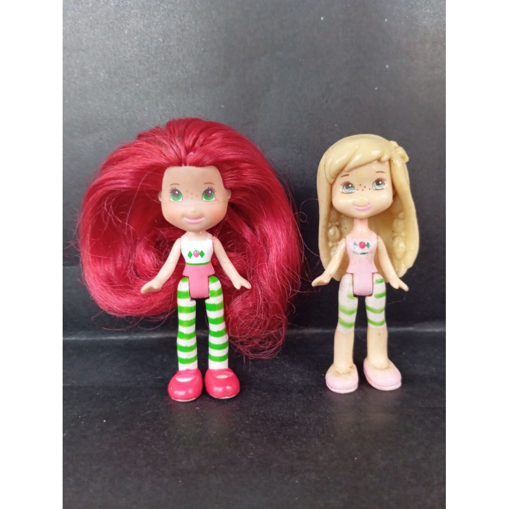 Figure Strawberry shortcake