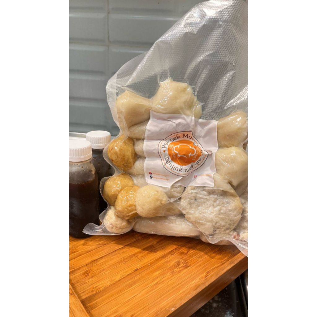 

PEMPEK PALEMBANG ENAK MURAH - PEMPEK MOMMYSAN ASLI IKAN TEENGGIRI PREMIUM PAKET BUNDLING 30 PCS PAKET KELUARGA