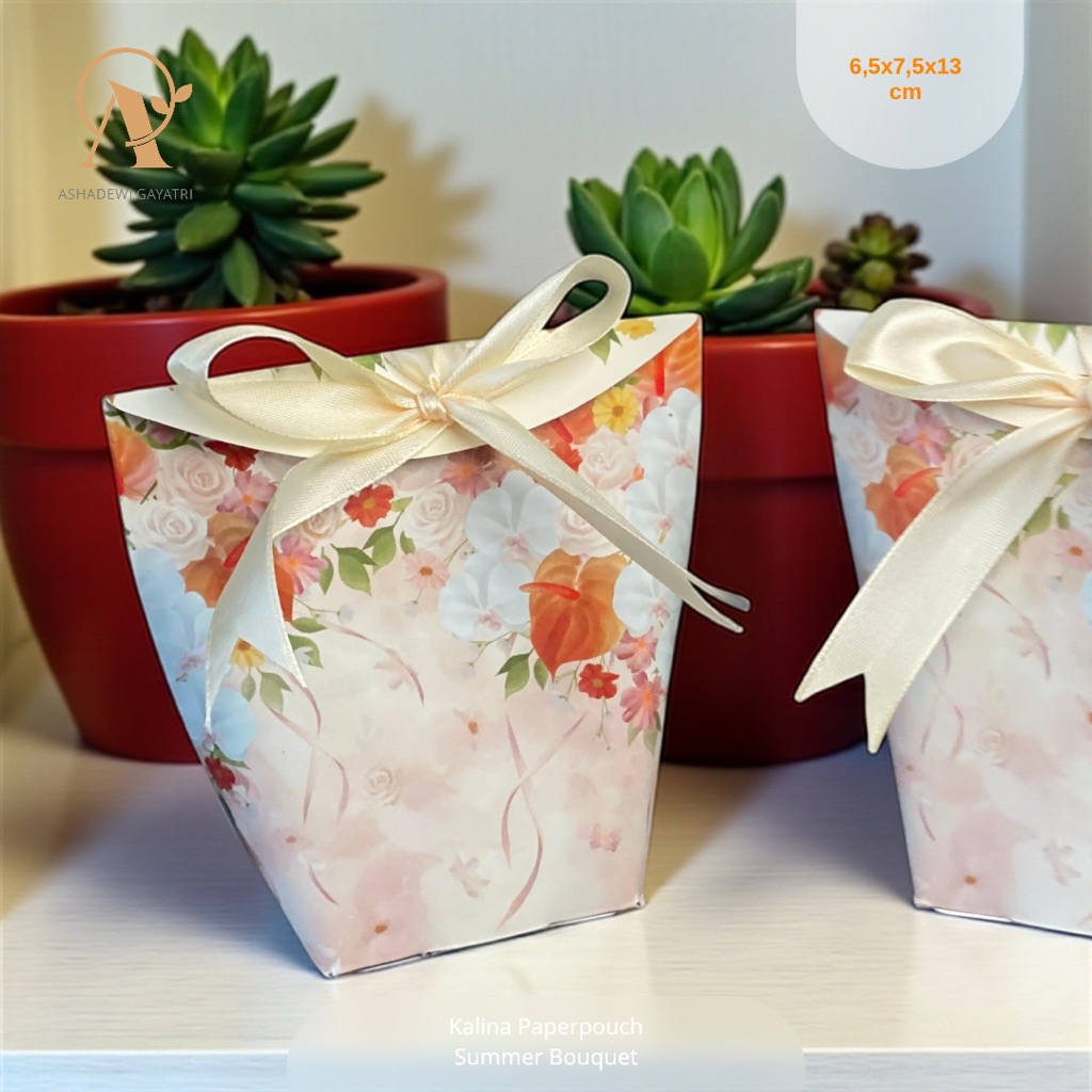 

Ashadewi Gayatri - Kalina Paperpouch / Box Permen / Souvenir pernikahan - 7x6x13cm