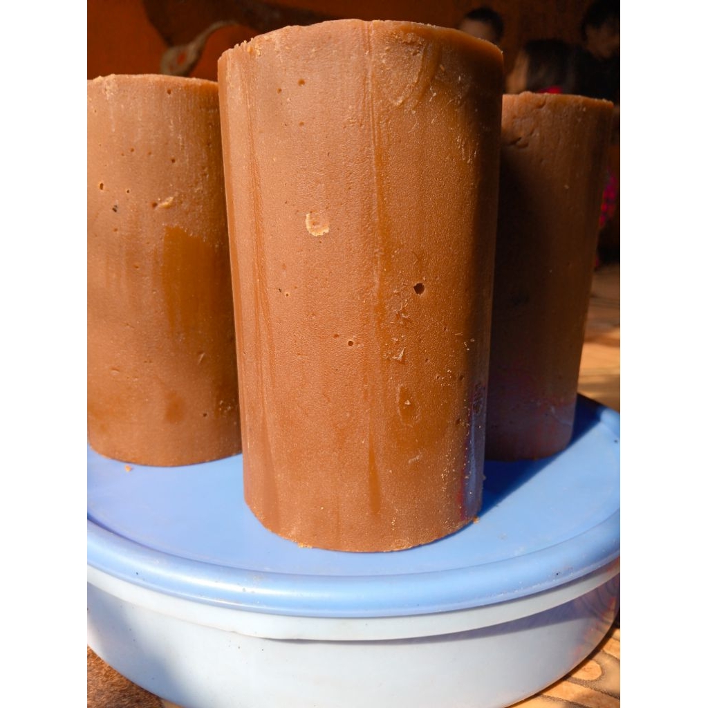 

Gula Aren asli -+ 1kg tanpa campuran apapun 100% asli