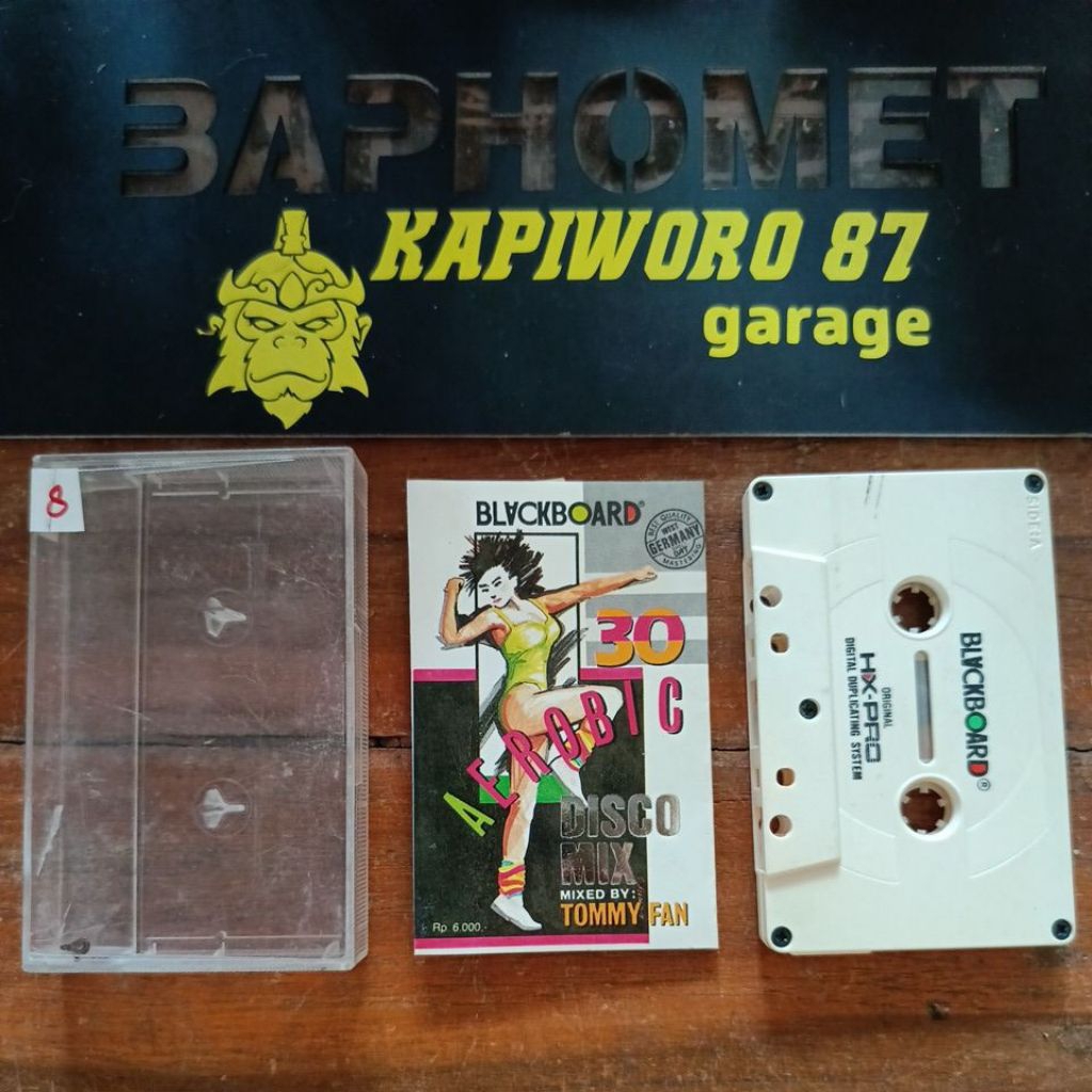kaset pita,,,30 AEROBIC DISCO MIX