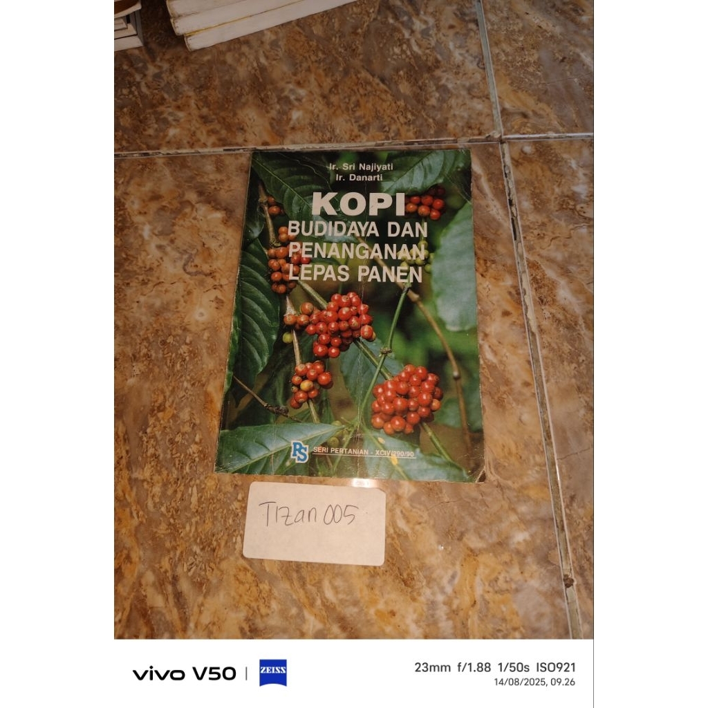 Buku Kopi budidaya dan penanganan lepas Panen - Ir Sri Najiyati