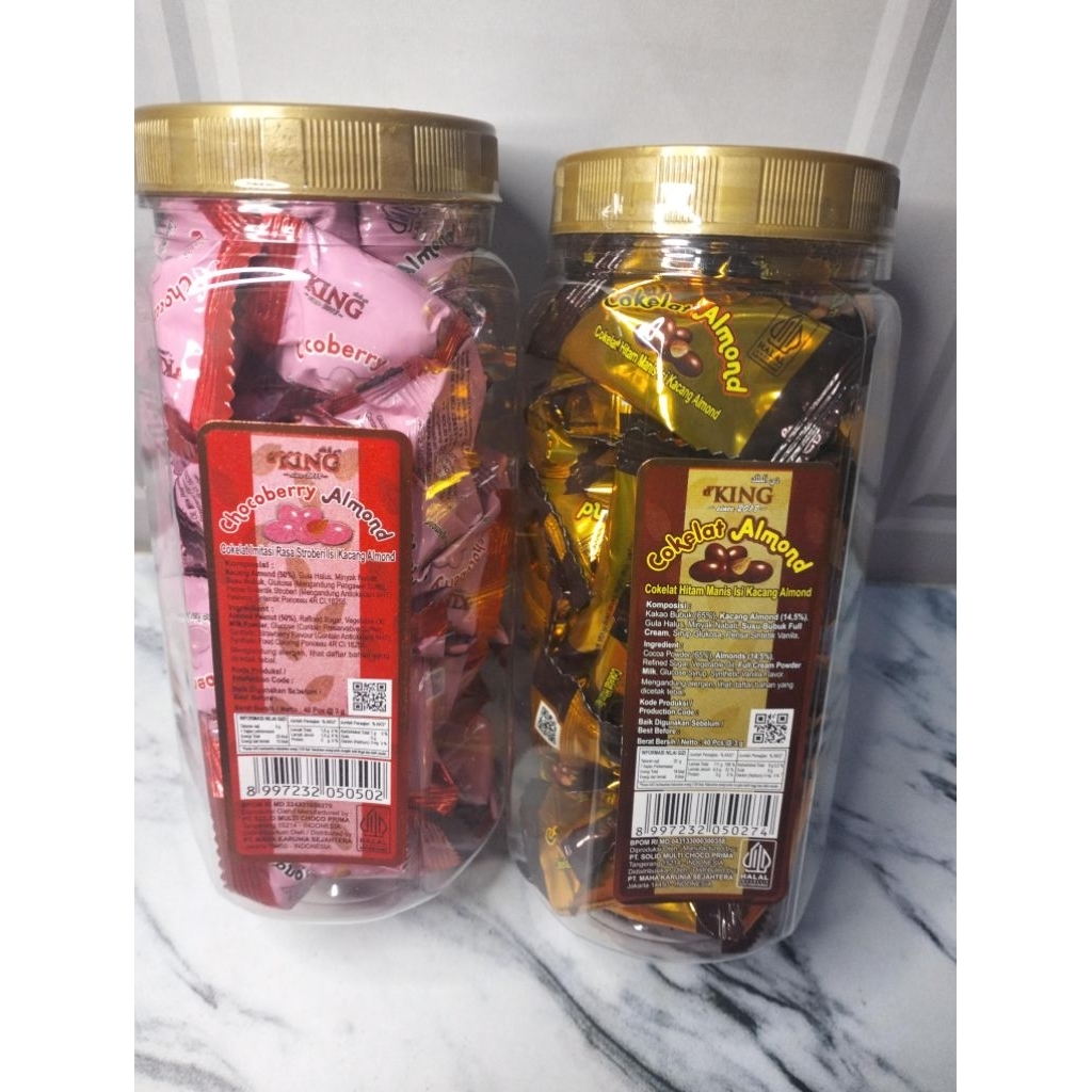 

Cokelat D'king Mix Cokelat Almond & Chocoberry