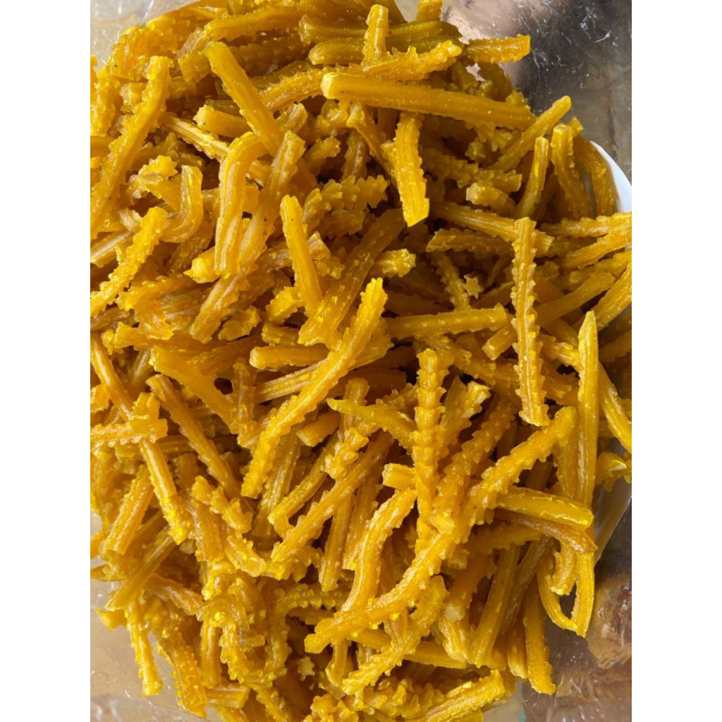 

Kerupuk Akar/ Manggar /Pentil @1kg